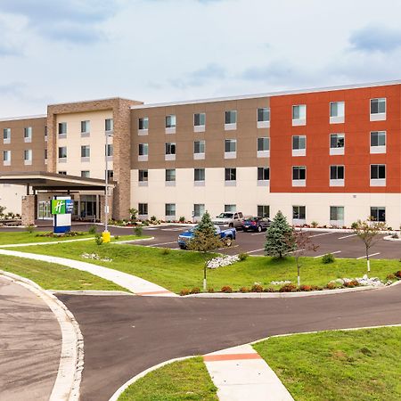 Holiday Inn Express & Suites - Elkhart North By Ihg Bagian luar foto