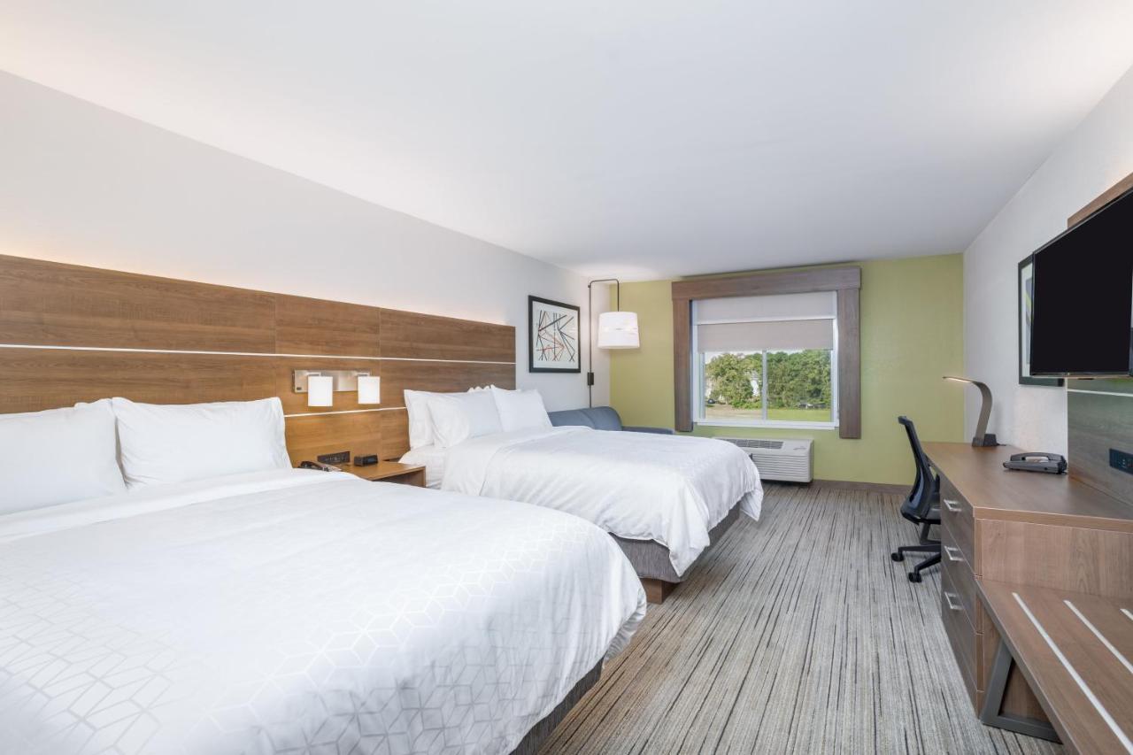 Holiday Inn Express & Suites - Elkhart North By Ihg Bagian luar foto