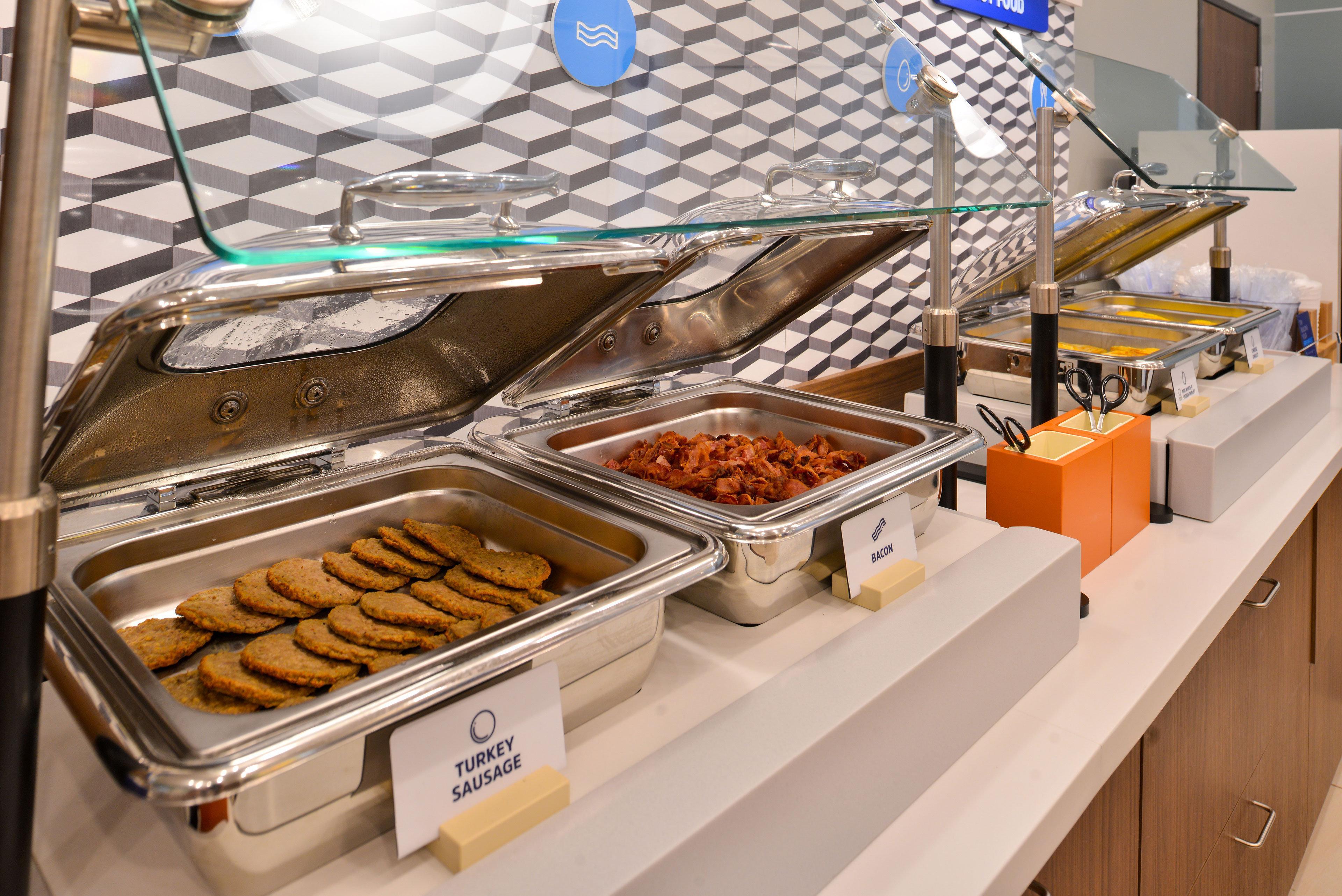Holiday Inn Express & Suites - Elkhart North By Ihg Bagian luar foto