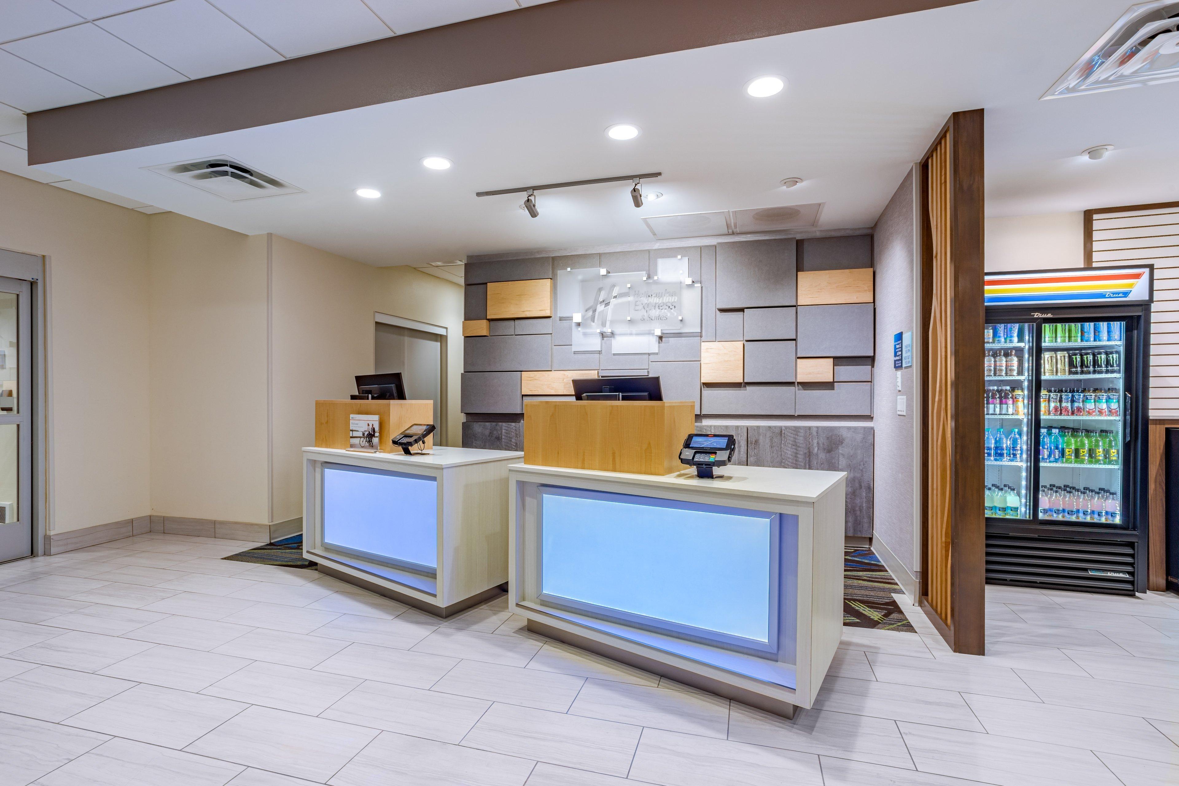Holiday Inn Express & Suites - Elkhart North By Ihg Bagian luar foto