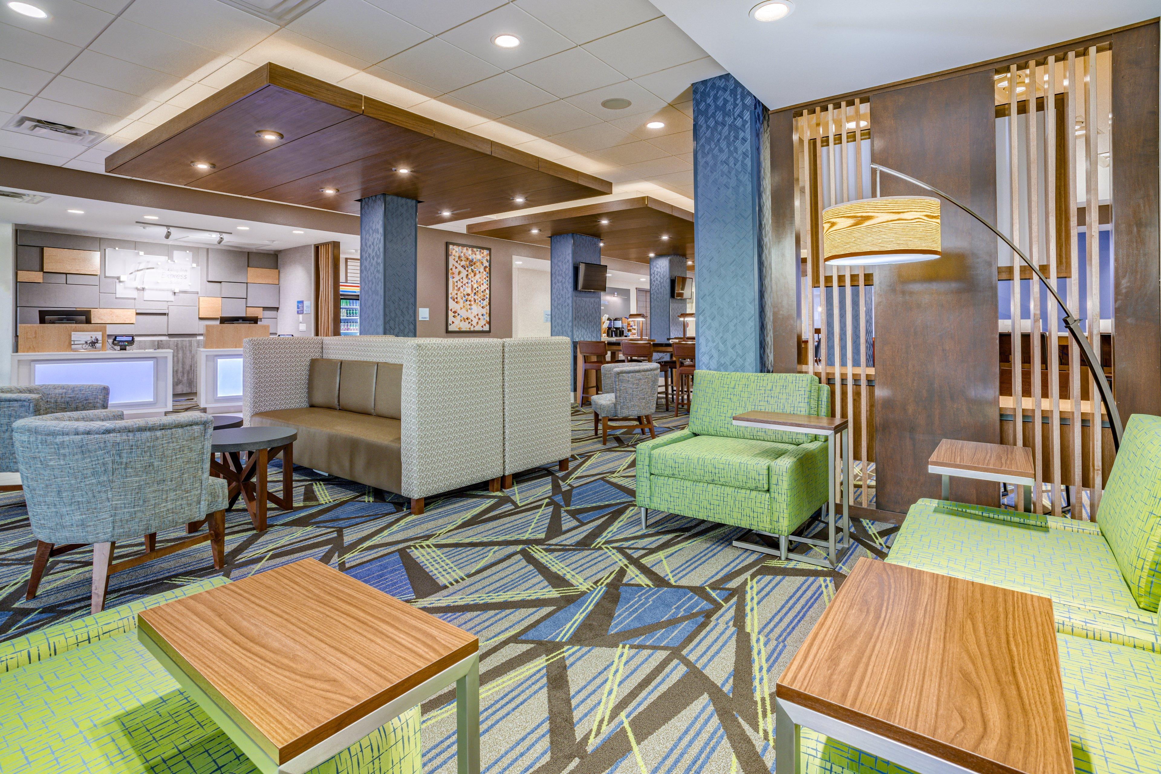 Holiday Inn Express & Suites - Elkhart North By Ihg Bagian luar foto